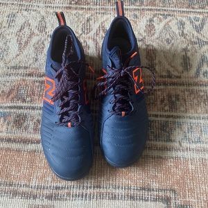 Men’s new balance sneakers